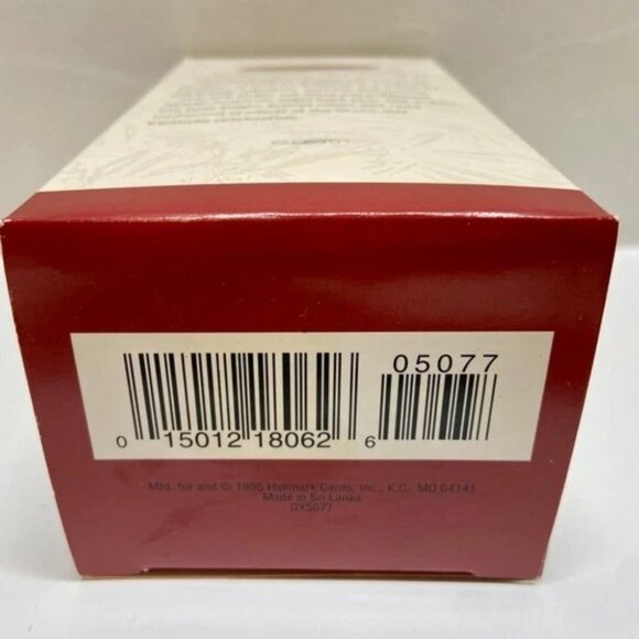 Vintage Hallmark Ornament A Celebration Of Angels Series 1 Stamped Kwanzaa NIB - Picture 3 of 5